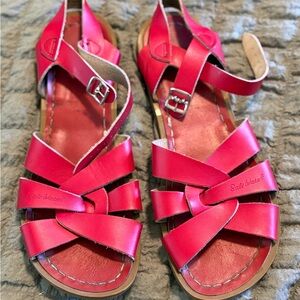 Salt Water Sandals by Hoy Red Leather Fisherman Sandals Size 8 Waterproof (s8)